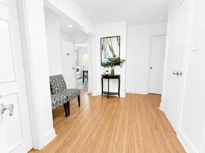 ROOM RENTALS/FURNISHED BEDROOMS FOR RENT/CHAMBRE MEUBLÉE A LOUER