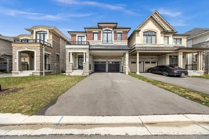 4BR Detached Home for Rent in North Pickering