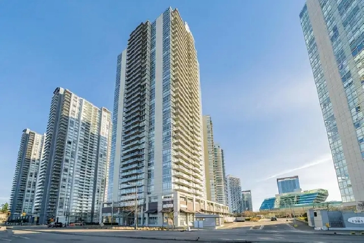 Semi-Furnished 1 bedroom and 1 bath near king george skytrain