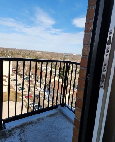 Near University of Manitoba. $1399 per month. One bedroom.