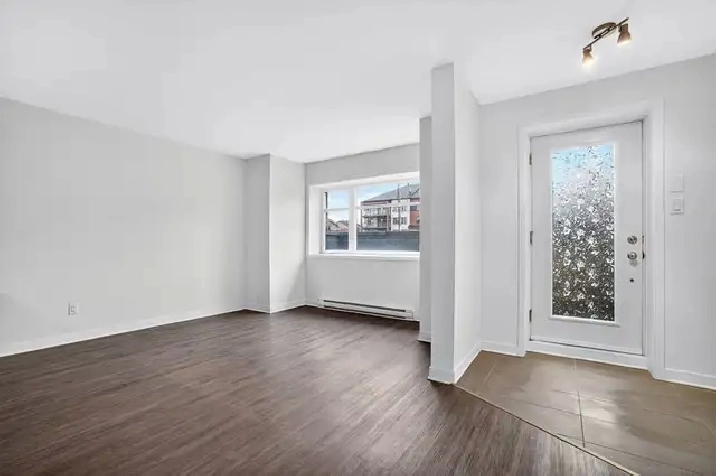 Condo 41/2 nouvelle construction à louer