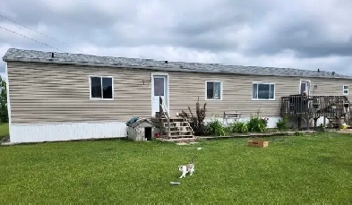 trailer house / mobile home