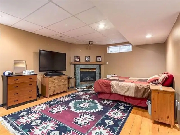 137 Rocky Ridge LD NWBasement for rent (Private washroom inc)