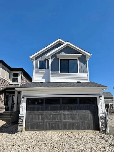 Beautiful 4 Bedroom 3 Washroom House For Rent