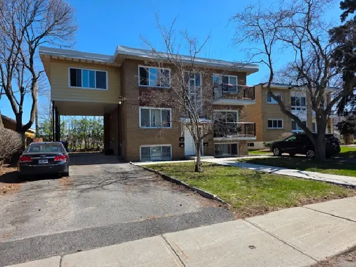 Vieux-Longueuil - 7 1/2 - Appartement de 4 chambres