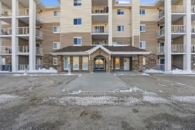 West Facing Condo in Sylvan Lake
