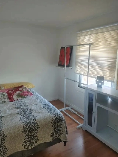 Room for Rent Near Downtown