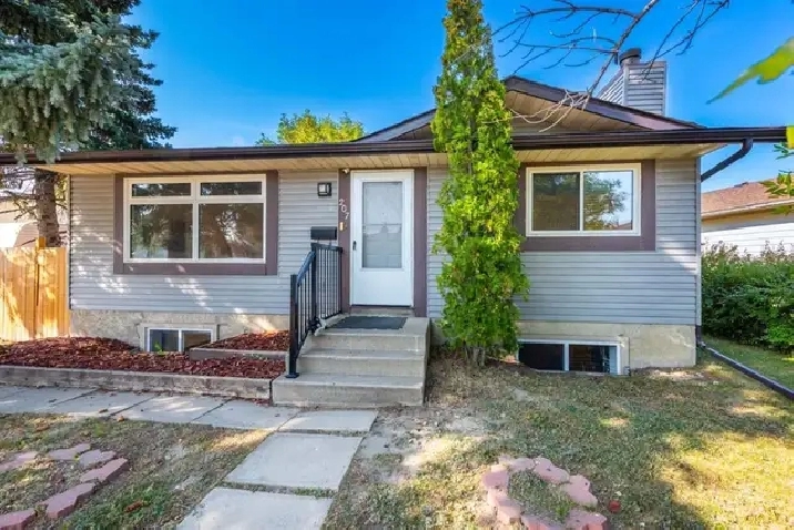 Separate Entrance 3 Bedroom Main Floor for Rent. Move in ready