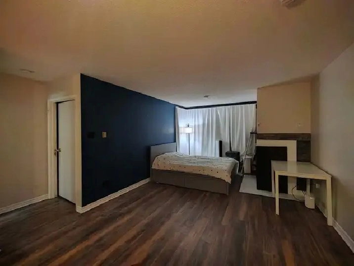 (FOR RENT) 2 bed/2 bath at 1 Jacksway Cres