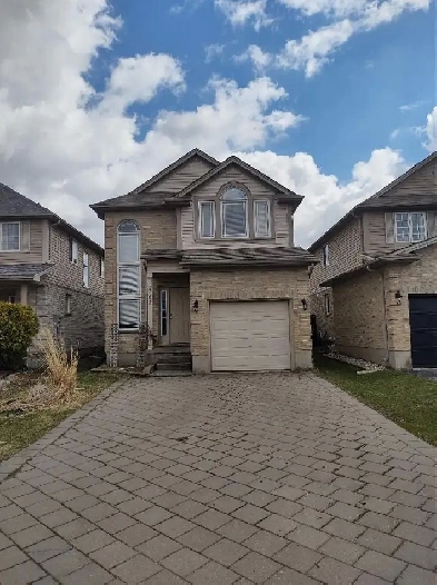 2 Rooms Available for rent in beautiful Home