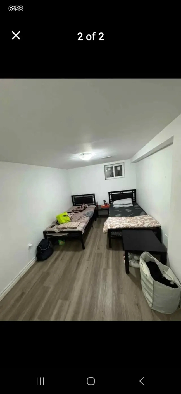Room for Rent in Scarborough