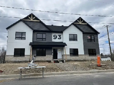 logement 5 1/2 neuf à louer 93 Albert-Millaire Cowansville