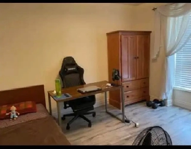 Private Room For Rent