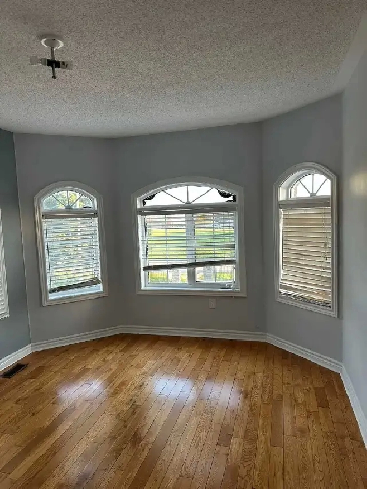 upstairs master bedroom- Vaughan