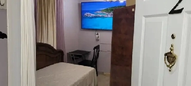 Short term room rental