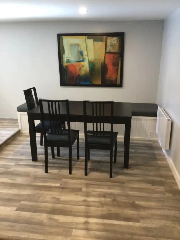 RUE PIERRE TÉTREAULT. SOUS-SOL. GRAND 4 ET DEMI. 1 CHAMBRE FÉMÉE