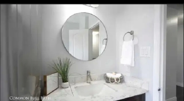 One Private Room to Rent in Dixie and Sandalwood