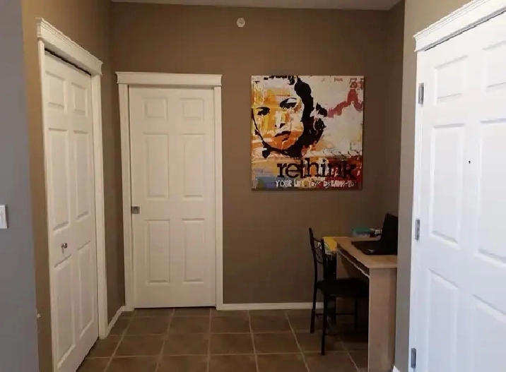 1bd   Den Top Floor All Utilities Incl! June. Underground Parkin