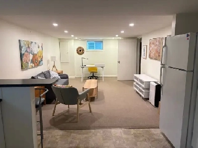 1 bedroom apt - all inclusive- across from beach and trail