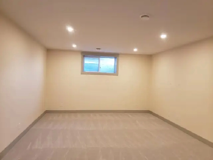 Brand new basement suite for rent in Chestermere!!