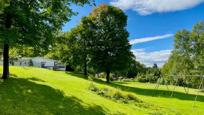 CHALET À VENDRE À BEAUMONT