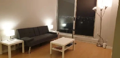 2 Bedroom available in 3BHK appartment