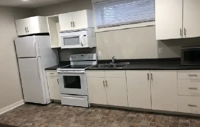 One Bedroom Legal Suite – Harbour Landing – May 1