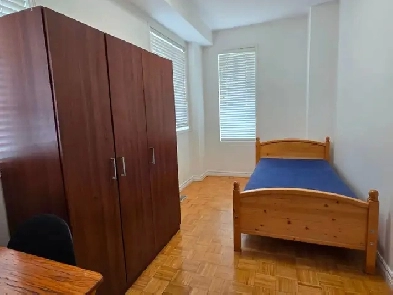 Room for Rent / North York / York Uni. Village