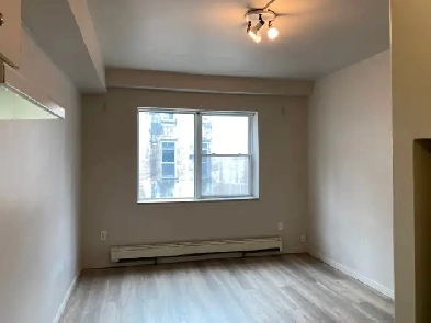 Studio Bachelor Apartment in Durand Neighbourhood