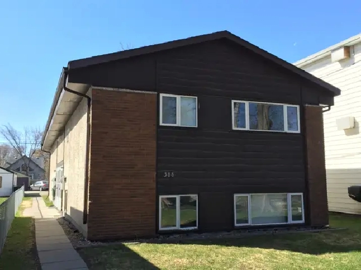 ST BONIFACE CLEAN & QUIET 2 BR SUITE