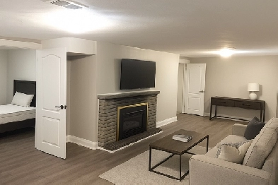 Renovated Large 1 Bedroom Basement Apartment Separate Entrance