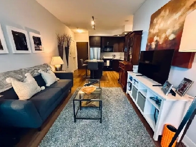 Great  1 Bedroom in The James Cooper Mansion by Tridel