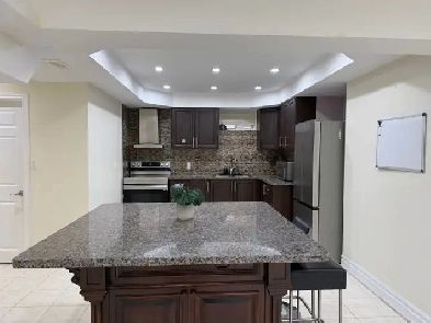 Private basement apartment in Markham