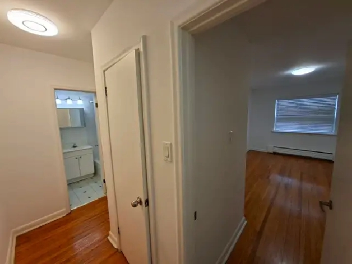 2 Bedroom Apartment for Rent in Mimico | Royal York
