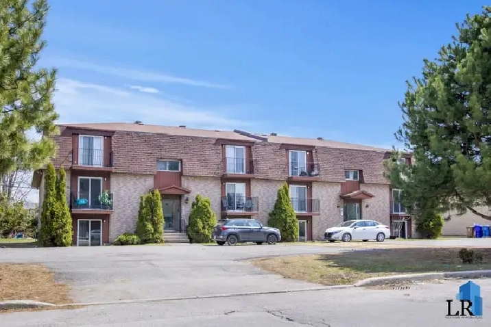 34 Rue du Curé-André-Préseault - 34-5 Apartment for Rent