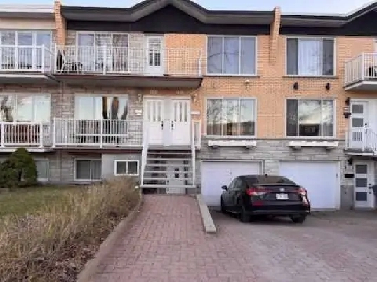 3 1\2 à Anjou 1200$