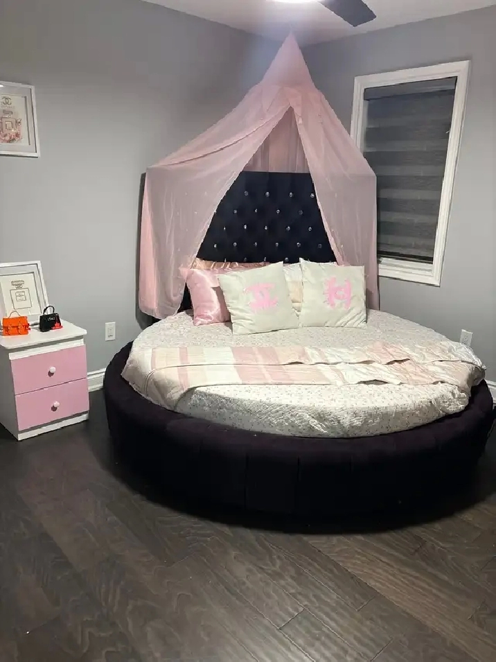 Private Room For Rent