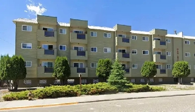 Unfurnished 2 Bed, 1 Bath Apartment