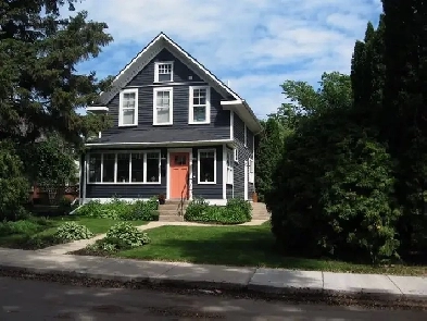 Summer house rental in Caswell Hill