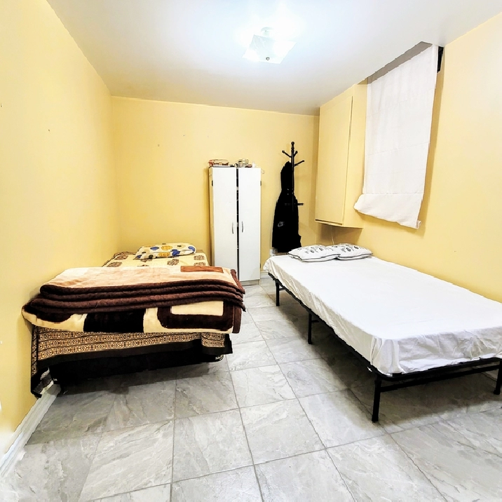 shared room for a girl