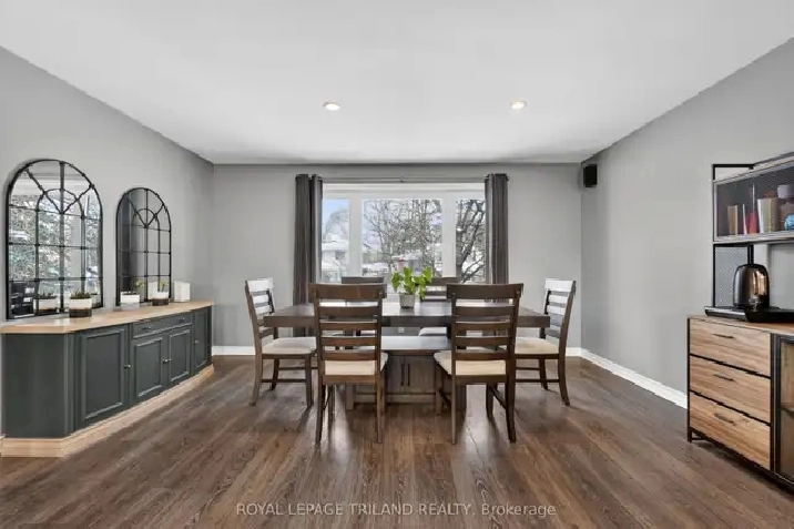 4 Bedroom 2 Bath Entire House For Rent in London Ontario