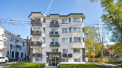 LEASE TRANSFER – 3 1/2   BALCONY – CDN - CESSION DE BAIL - $1240