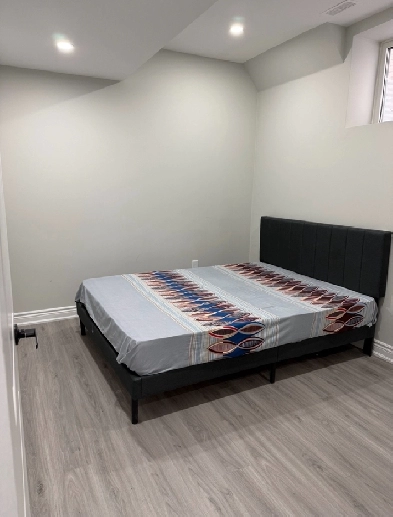 1 Room For Rent In a Basement