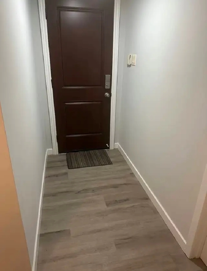RENT A ROOM AT YONGE AND STEELES NEAR CENTER POINT MALL