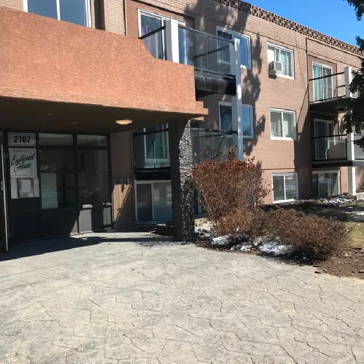 Condo on 7th Street for Rent