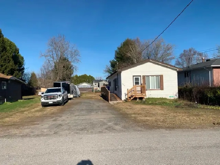 Newly renovated house for sale in Sturgeon Falls