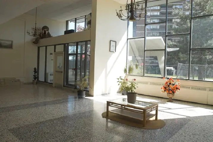 Furnished Room for Rent – Midland & Lawrence (Scarborough)