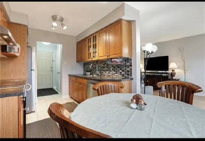 3br   1.5 bathroom townhouse available for rent Kitchener