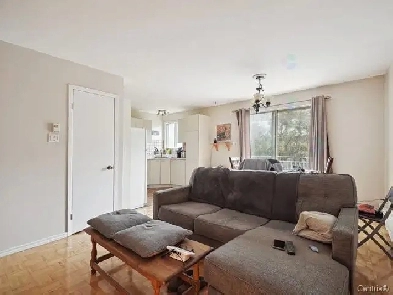 logement a louer au 596 rue de Chablis Laval