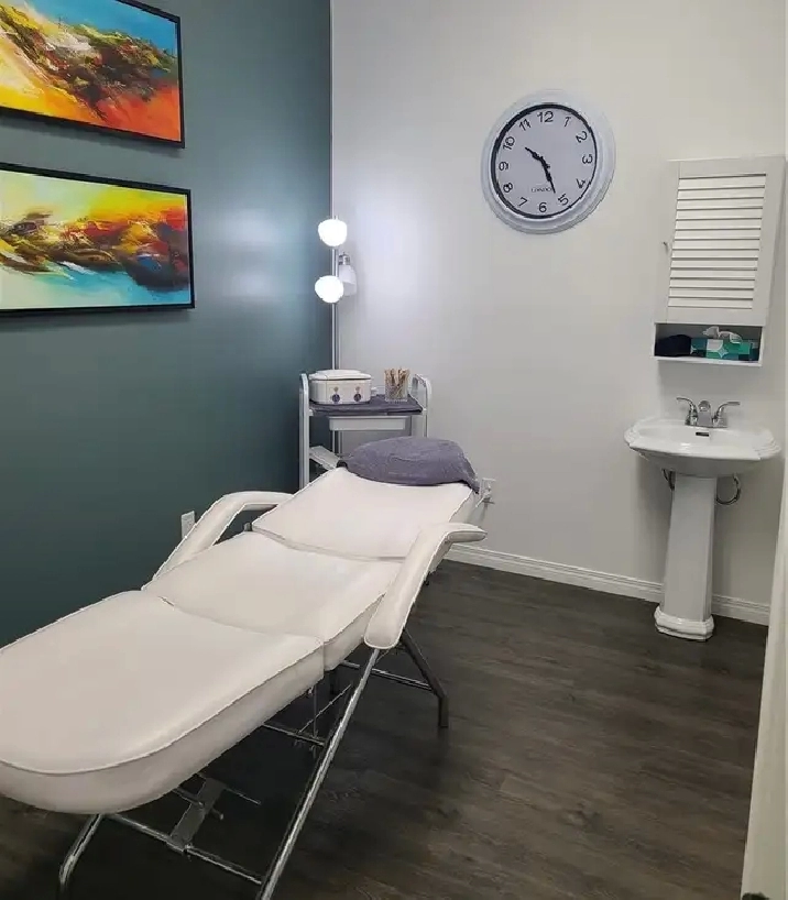 Private Treatment Rooms for Rent